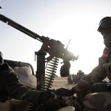 Si elle se confirme, la prise de Bourem acterait la faillite de l'accord de paix signé en 2015 par une alliance de groupes armés à dominante touareg entrés en rébellion contre l'Etat central en 2012, par le gouvernement et par des groupes armés lo...